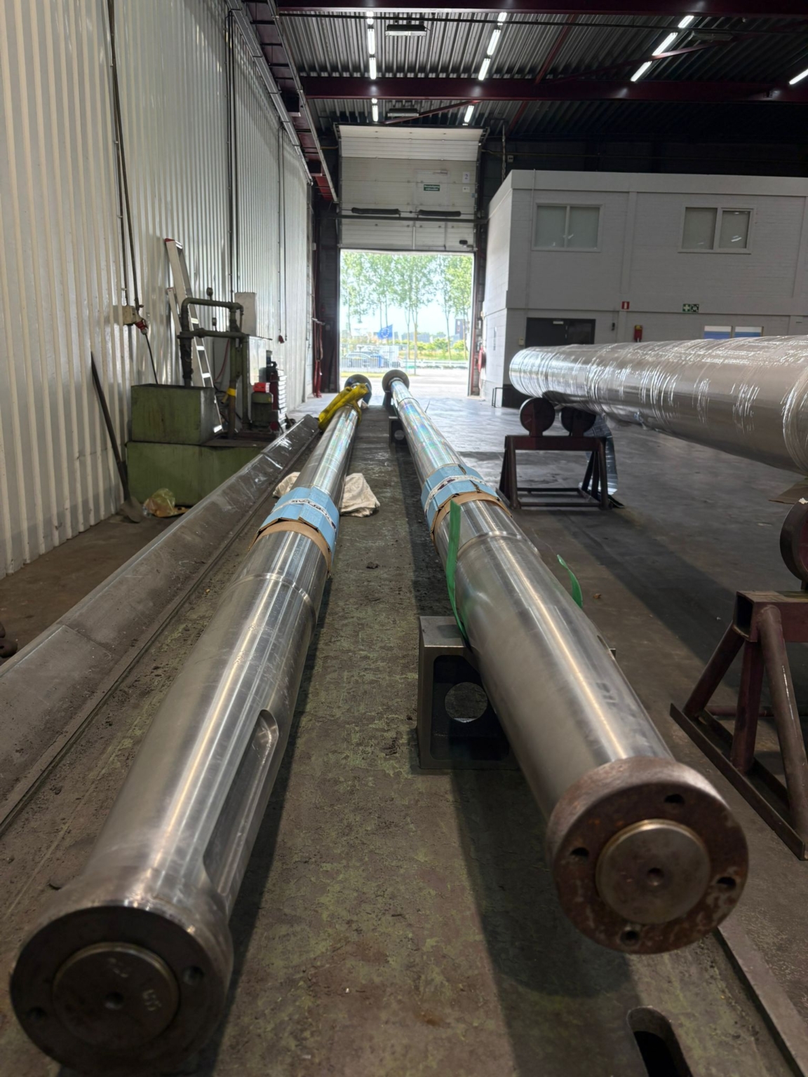 Repair of military propeller shafts at Topclad
